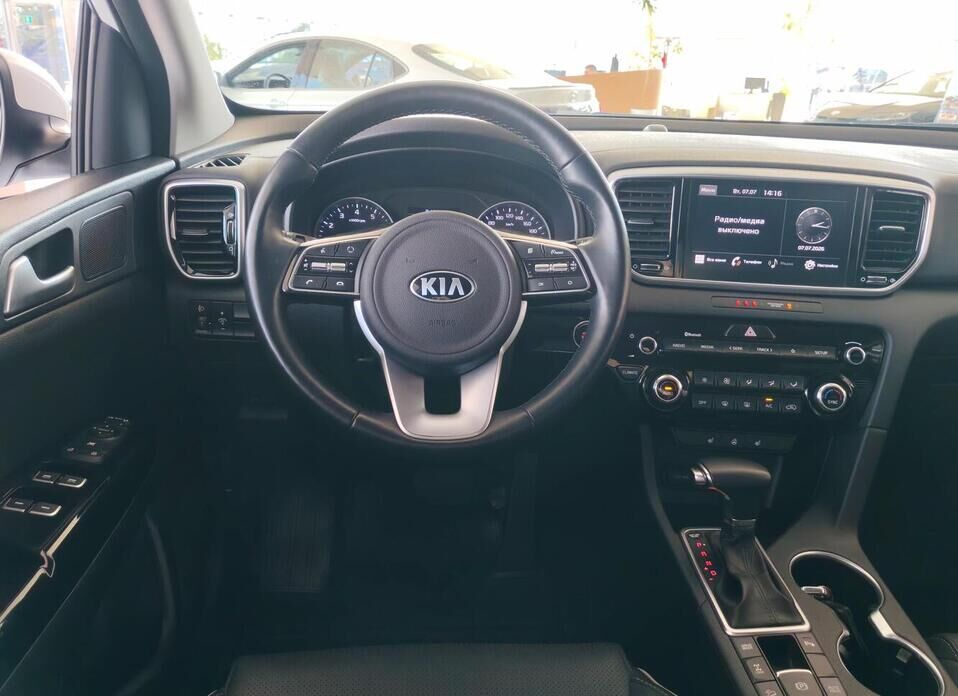 Kia Sportage, IV Рестайлинг 2.0 AT (150 л.с.) 4WD