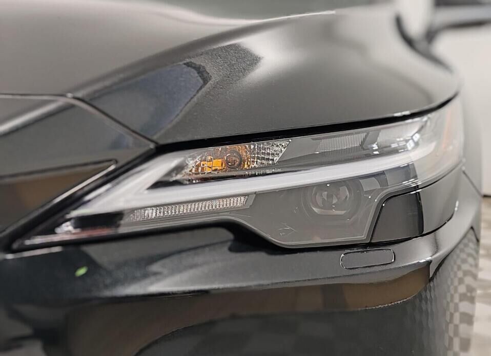 Lexus RX, V 300 2.0 AT (248 л.с.) 4WD