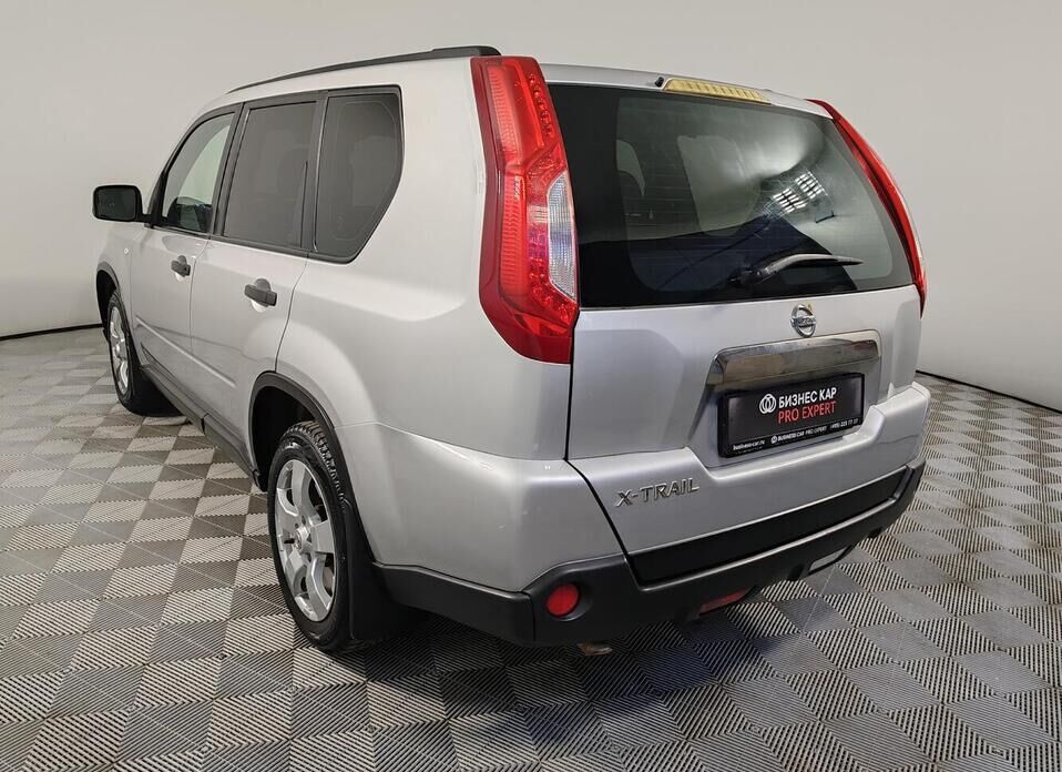 Nissan X-Trail, II Рестайлинг 2.0 CVT (141 л.с.) 4WD