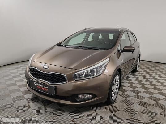 Kia Ceed, II, 2013 г., 136 327 км