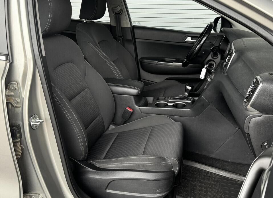 Kia Sportage, IV 2.0 AT (150 л.с.) 4WD