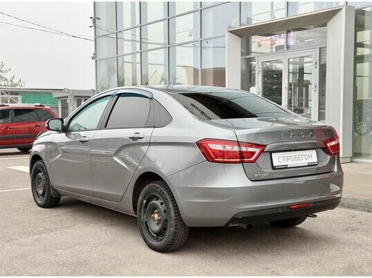 LADA (ВАЗ) Vesta, 2017 г., 117 876 км