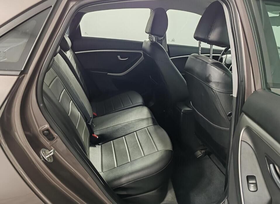 Hyundai i30, II 1.6 AT (130 л.с.)