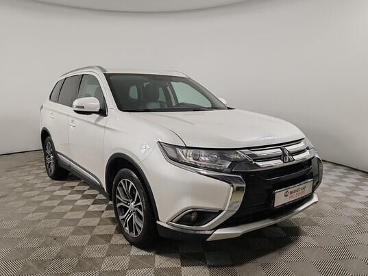 Mitsubishi Outlander, 2016 г., 168 739 км
