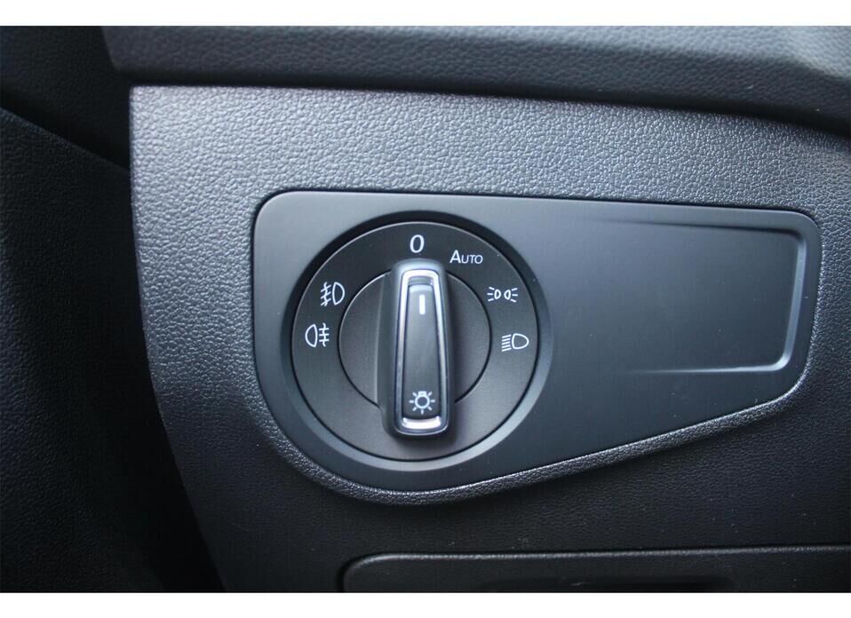 Volkswagen Tiguan, II 2.0d AMT (150 л.с.) 4WD