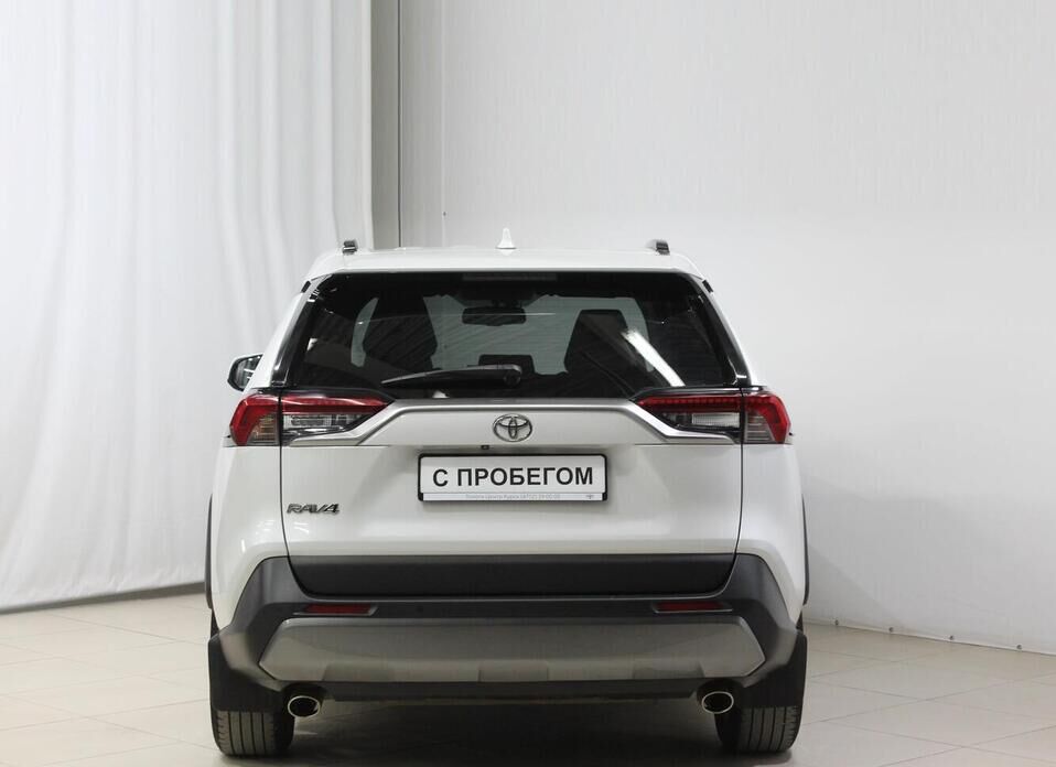 Toyota RAV4 2.0 CVT (149 л.с.)
