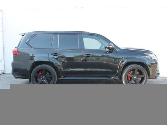 Lexus LX, 2016 г., 135 060 км