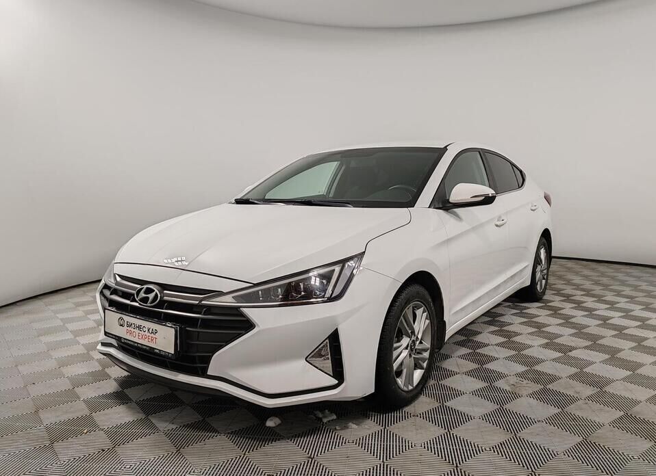 Hyundai Elantra, VI (AD) Рестайлинг 2.0 AT (150 л.с.)