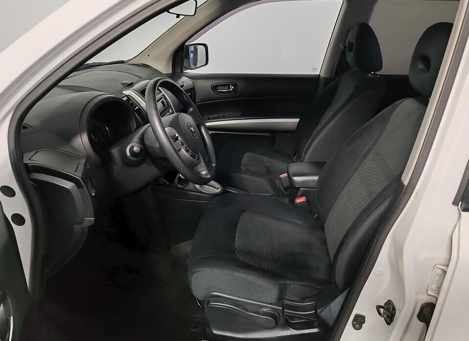Nissan X-Trail, II Рестайлинг 2.0 CVT (141 л.с.) 4WD
