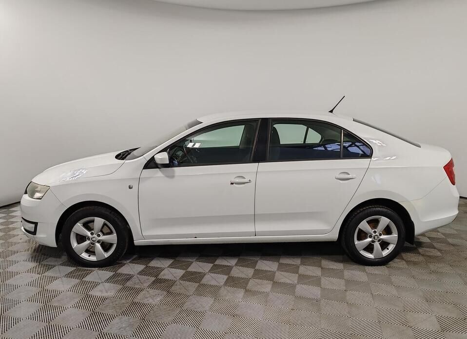 Skoda Rapid, I 1.6 MT (105 л.с.)