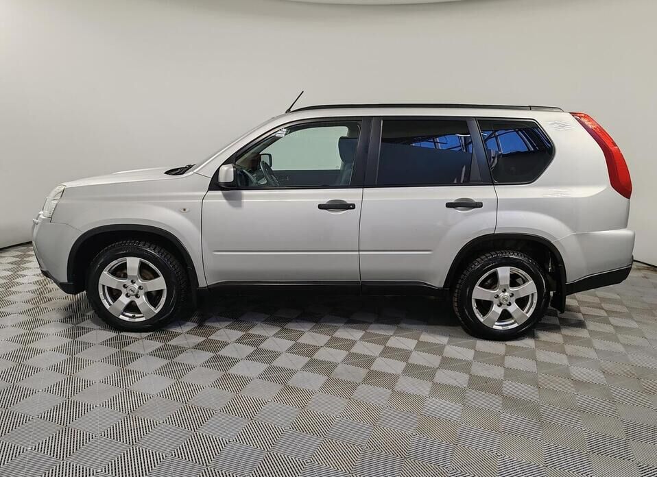 Nissan X-Trail, II Рестайлинг 2.0 CVT (141 л.с.) 4WD