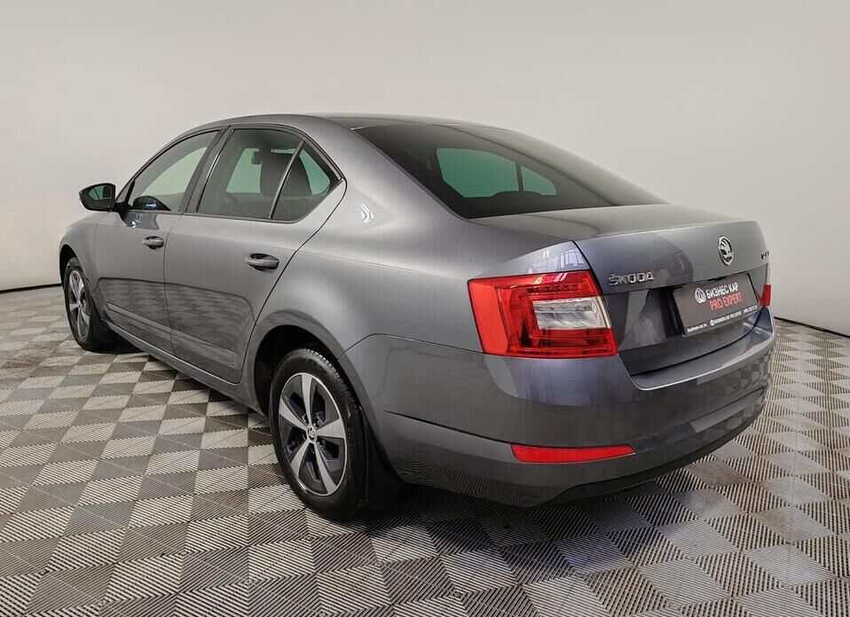 Skoda Octavia, III (A7) 1.6 AT (110 л.с.)