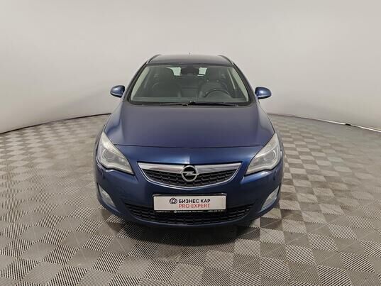 Opel Astra, 2011 г., 210 468 км