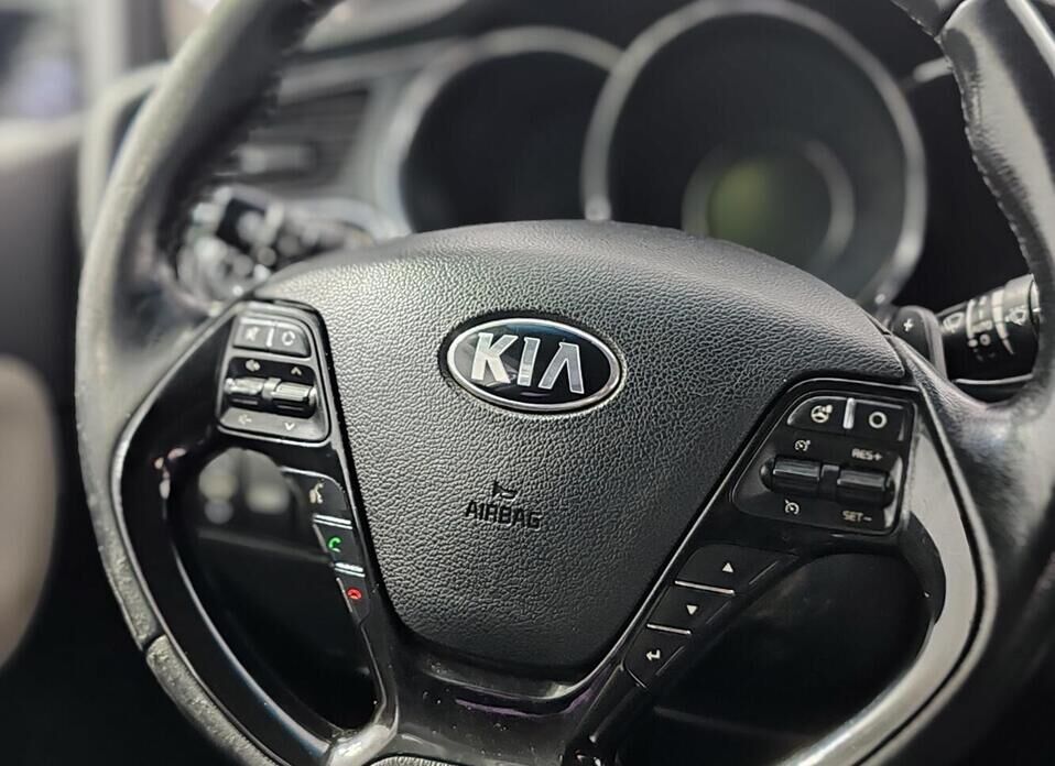 Kia Ceed, II Рестайлинг 1.6 AMT (135 л.с.)