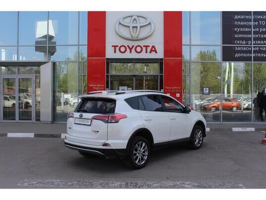 Toyota RAV4, 2016 г., 158 409 км