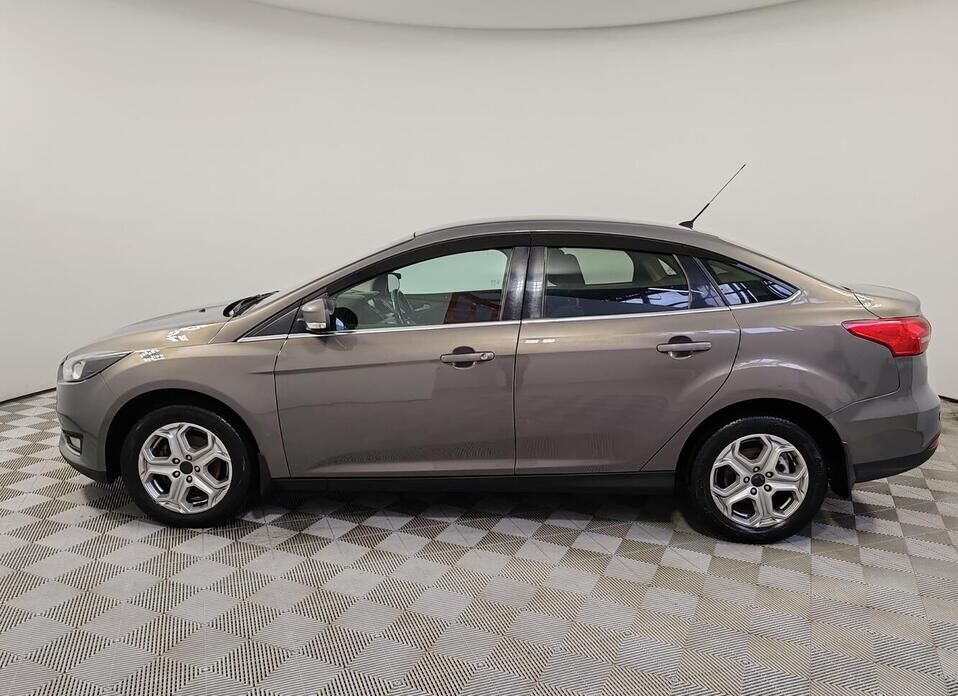 Ford Focus, III Рестайлинг 1.6 AMT (125 л.с.)