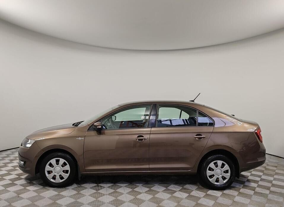 Skoda Rapid, I Рестайлинг 1.6 MT (90 л.с.)