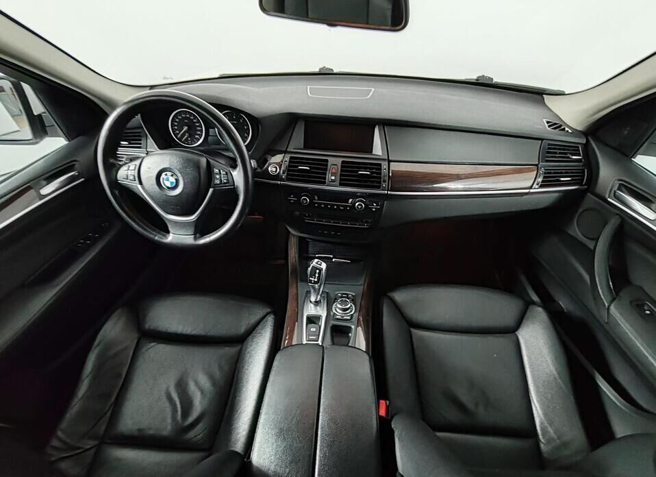 BMW X5, II (E70) Рестайлинг 35i 3.0 AT (306 л.с.) 4WD