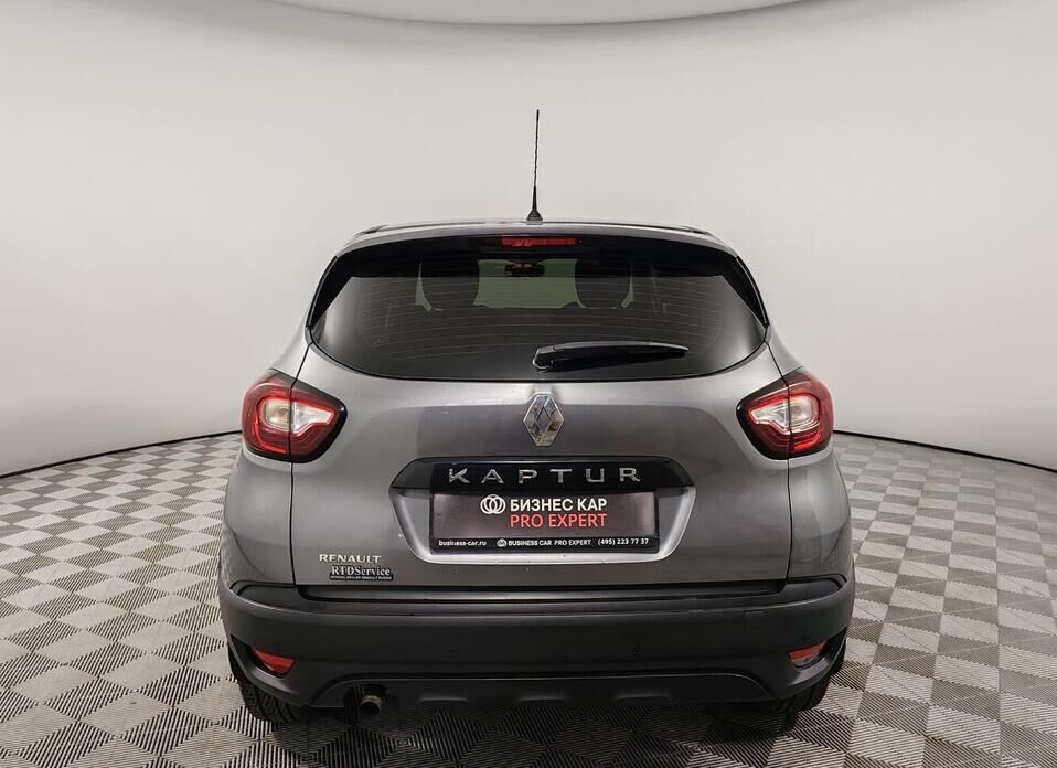 Renault Kaptur, I 1.6 CVT (114 л.с.)