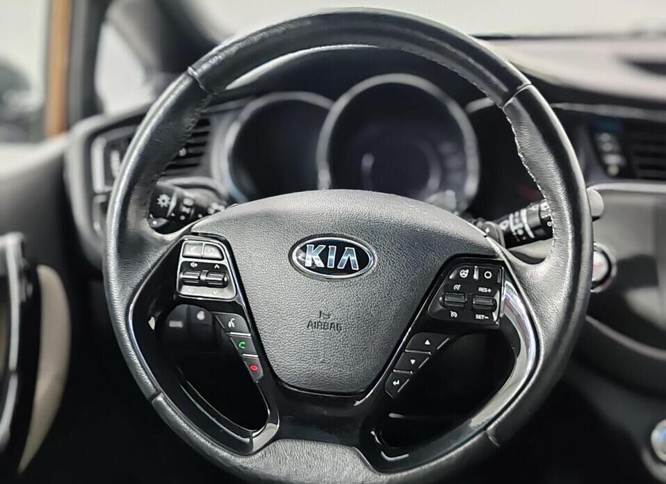 Kia Ceed, II Рестайлинг 1.6 AMT (135 л.с.)