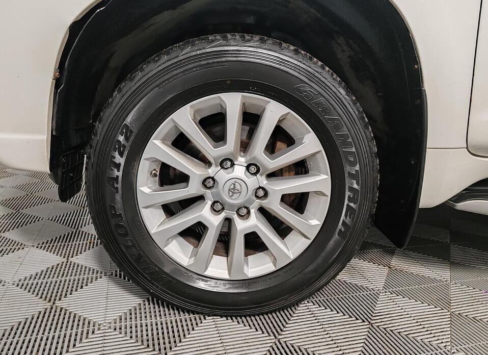 Toyota Land Cruiser Prado, 150 Series Рестайлинг 1 3.0d AT (173 л.с.) 4WD