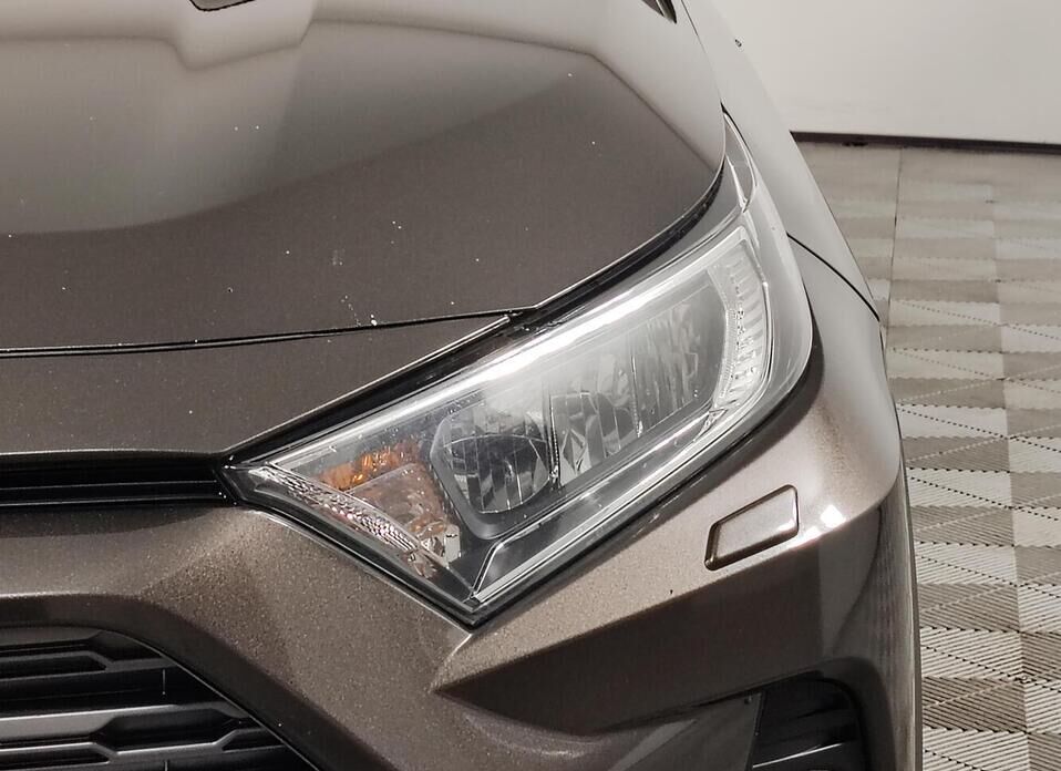 Toyota RAV4, V (XA50) 2.0 CVT (149 л.с.) 4WD