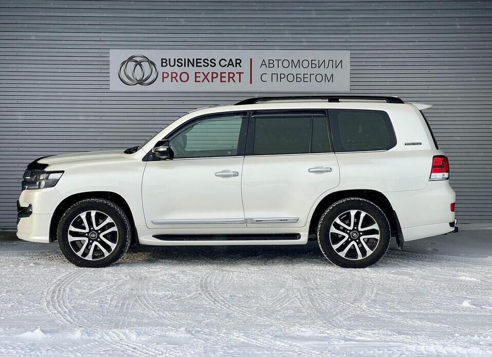 Toyota Land Cruiser, 200 Series Рестайлинг 2 4.5d AT (249 л.с.) 4WD