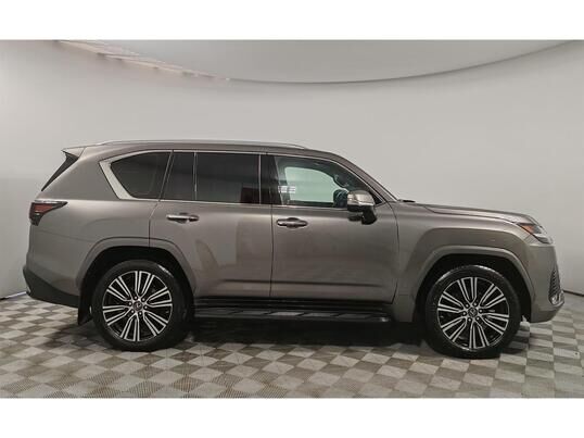 Lexus LX, 2023 г., 21 004 км