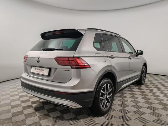 Volkswagen Tiguan, 2020&nbsp;г., 90&nbsp;716&nbsp;км