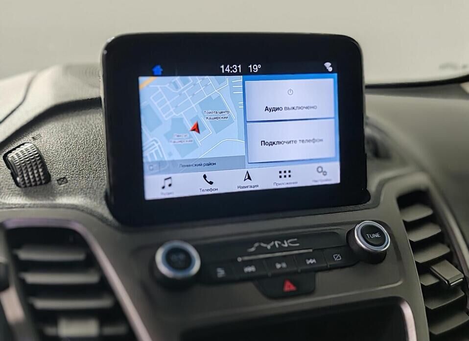 Ford Tourneo Connect, II Рестайлинг 1.5d MT (120 л.с.)