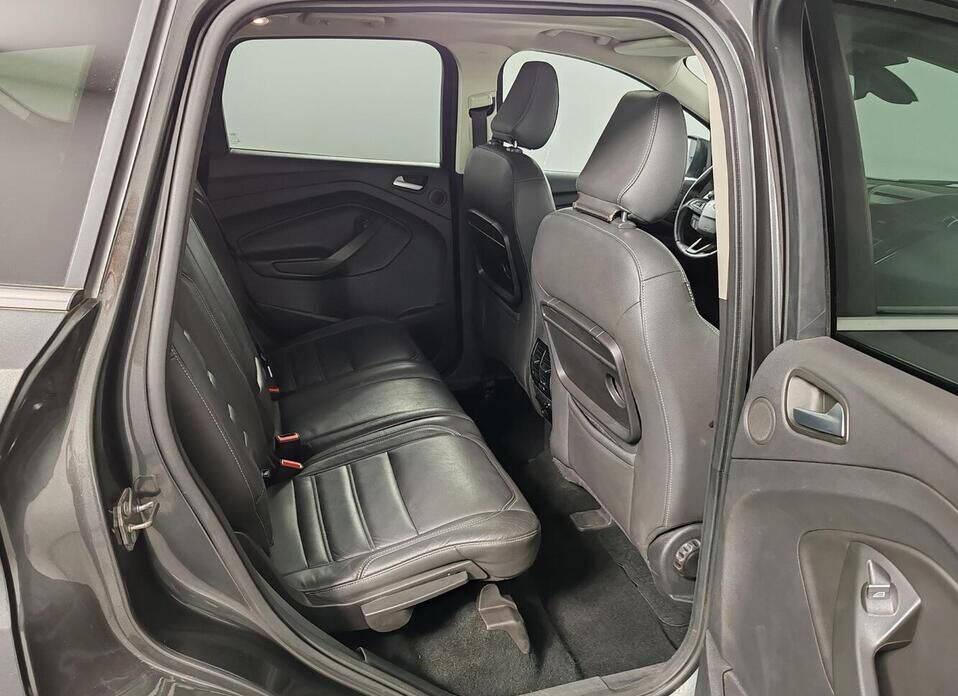 Ford Kuga 1.5 AT (182 л.с.) 4WD
