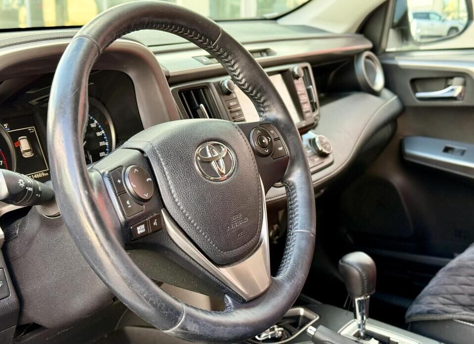 Toyota RAV4, IV (CA40) Рестайлинг 2.0 CVT (146 л.с.) 4WD