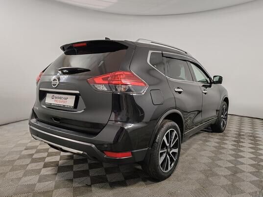 Nissan X-Trail, 2019 г., 174 599 км