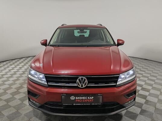 Volkswagen Tiguan, 2019&nbsp;г., 100&nbsp;192&nbsp;км