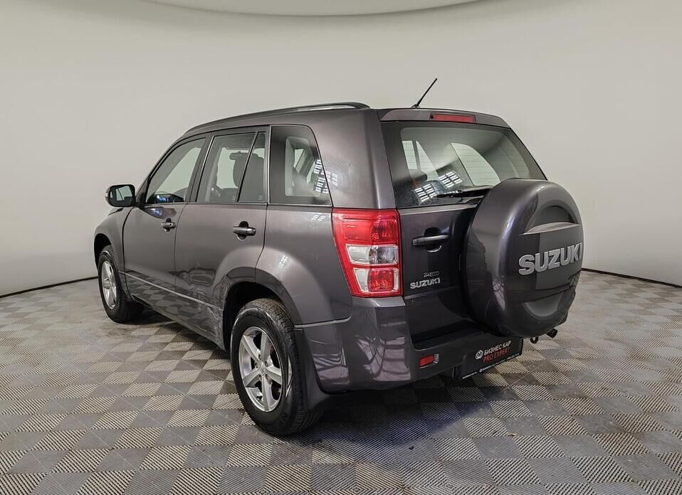 Suzuki Grand Vitara, II Рестайлинг 2.0 MT (140 л.с.) 4WD