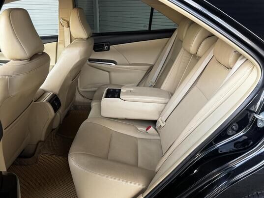 Toyota Camry, 2015&nbsp;г., 233&nbsp;691&nbsp;км