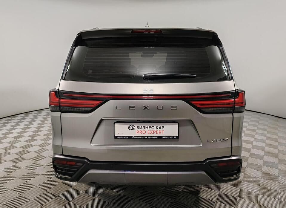 Lexus LX, IV 600 3.5 AT (415 л.с.) 4WD