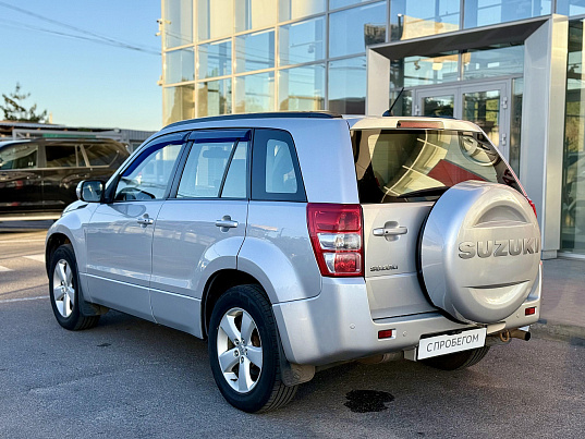Suzuki Grand Vitara, 2010 г., 180 738 км