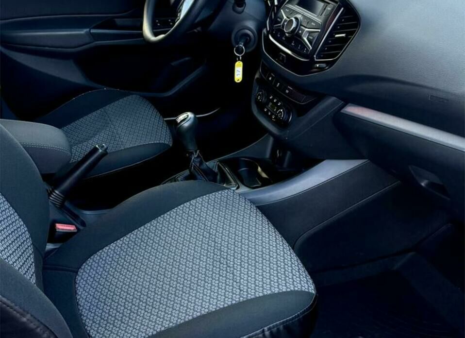 LADA (ВАЗ) Vesta SW 1.6 MT (106 л.с.)
