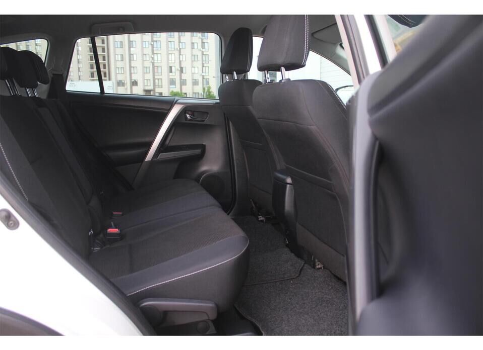 Toyota RAV4, IV (CA40) Рестайлинг 2.0 CVT (146 л.с.) 4WD