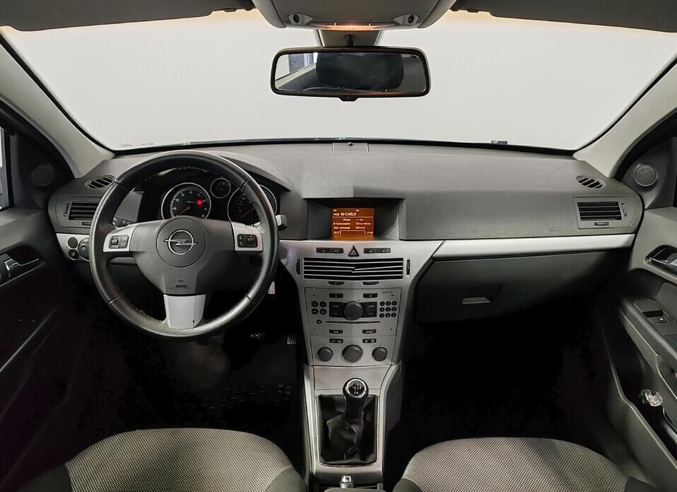 Opel Astra, H Рестайлинг 1.6 MT (115 л.с.)