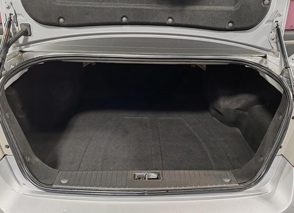 Chevrolet Epica, I Рестайлинг 2.0 MT (143 л.с.)