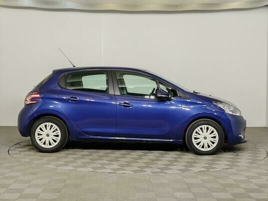 Peugeot 208, 2013 г., 116 332 км