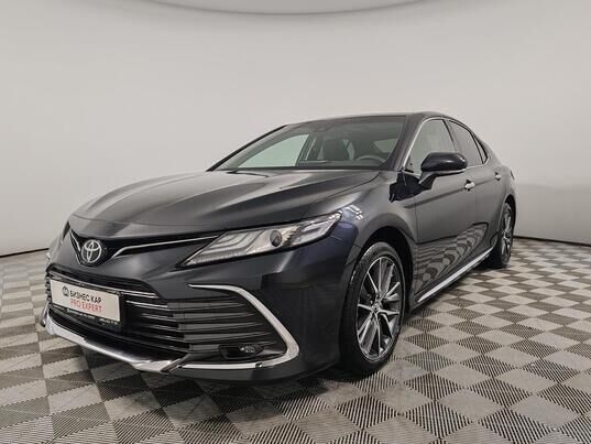 Toyota Camry, 2023 г., 17 808 км