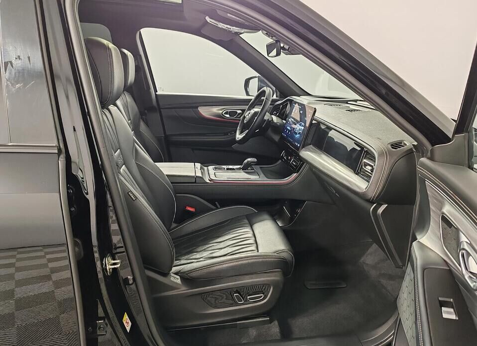 GAC GS8, II 2.0 AT (231 л.с.) 4WD