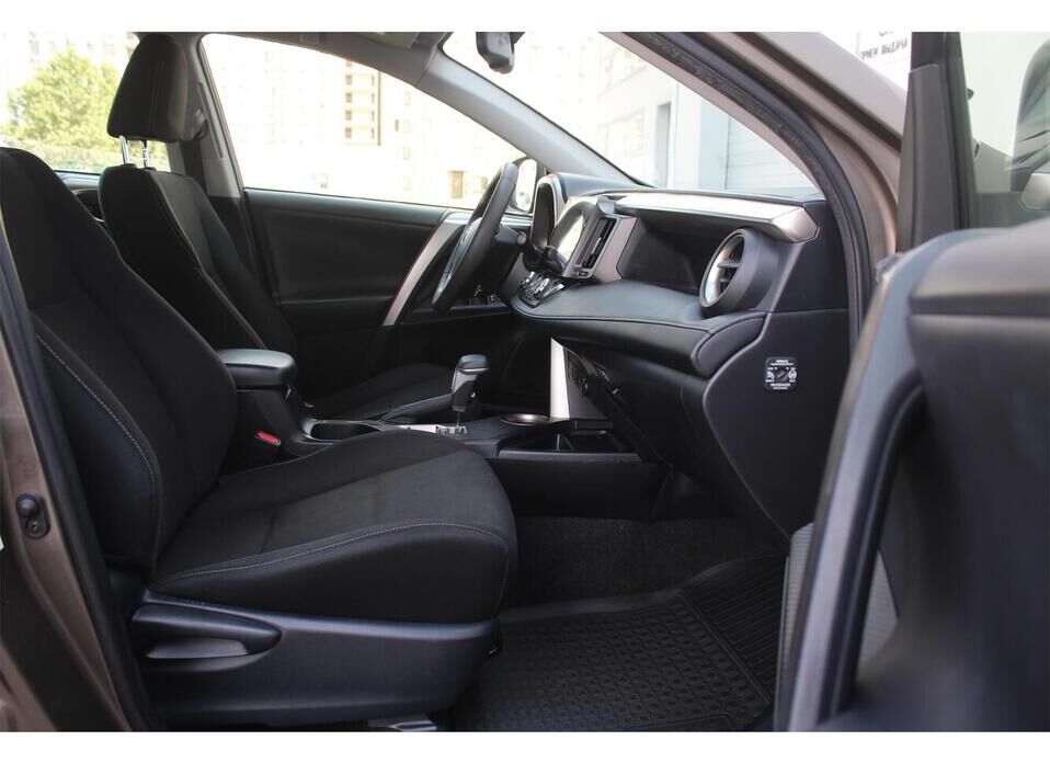 Toyota RAV4, IV (CA40) 2.0 CVT (146 л.с.) 4WD