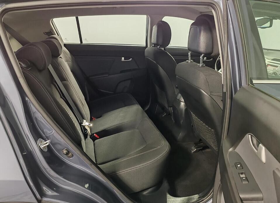 Kia Sportage, III Рестайлинг 2.0 AT (150 л.с.)