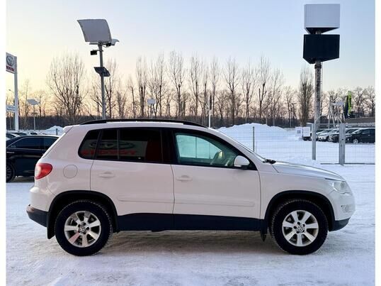 Volkswagen Tiguan, 2010&nbsp;г., 276&nbsp;860&nbsp;км