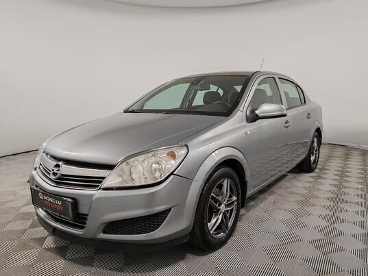 Opel Astra, 2011&nbsp;г., 158&nbsp;610&nbsp;км
