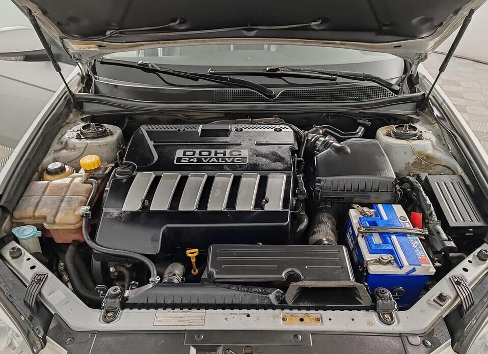 Chevrolet Epica, I Рестайлинг 2.0 MT (143 л.с.)